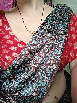 Rosy-B online show from May 2026 11:01:04 PM