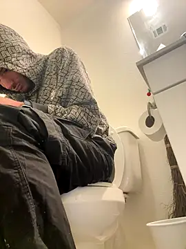 Snapshot of Clearlytothepoint420 chatting on December 2024 09:40:02 AM Clearlytothepoint420 online show from December 2024 09:40:02 AM