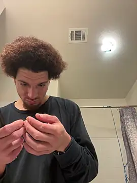 Snapshot of Clearlytothepoint420 chatting on December 2024 07:17:01 AM Clearlytothepoint420 online show from December 2024 07:17:01 AM