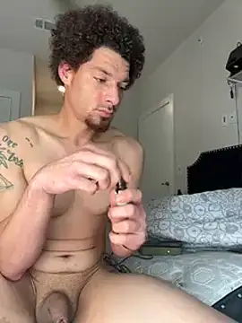 Snapshot of Clearlytothepoint420 chatting on December 2024 09:50:02 PM Clearlytothepoint420 online show from December 2024 09:50:02 PM