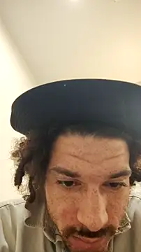 Snapshot of Clearlytothepoint420 chatting on October 2025 01:31:02 PM Clearlytothepoint420 online show from October 2025 01:31:02 PM