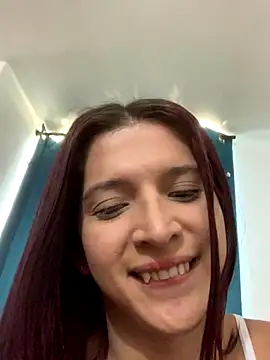 Snapshot of Danna-Wright chatting on October 2025 04:31:01 PM Danna-Wright online show from October 2025 04:31:01 PM