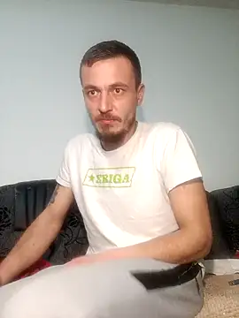 Snapshot of mayk18cm chatting on January 2025 05:53:01 PM mayk18cm online show from January 2025 05:53:01 PM