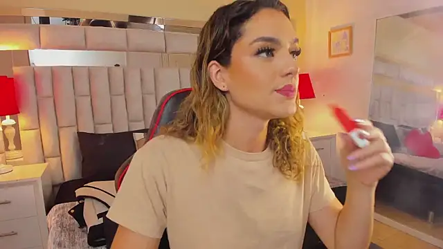 Snapshot of mariiahneedles chatting on February 2025 09:09:01 PM mariiahneedles online show from February 2025 09:09:01 PM