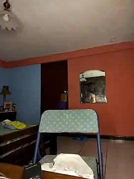 Snapshot of Catalinacandela chatting on February 2025 12:25:02 PM Catalinacandela online show from February 2025 12:25:02 PM