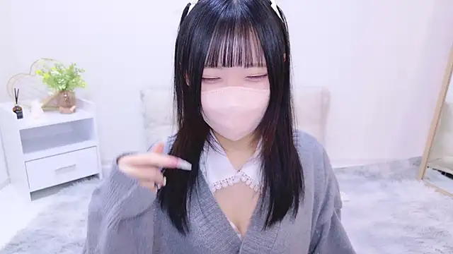 Suzu ch xx online show from February 2025 02:00:01 PM