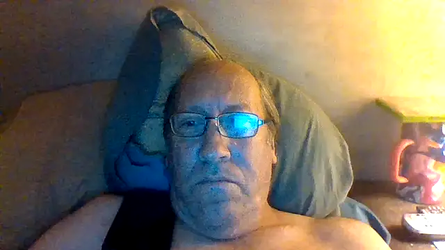 Snapshot of hornyrich69 chatting on June 2026 05:24:01 AM hornyrich69 online show from June 2026 05:24:01 AM