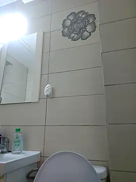 Aian09 online show from March 2025 10:07:02 PM