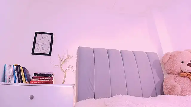 DannaHyde online show from January 2026 04:11:01 PM