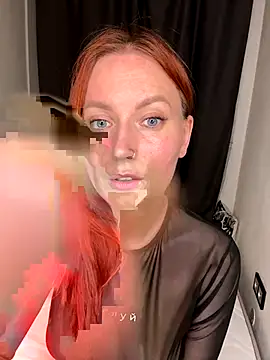 EmmaWarren online show from September 2025 05:05:02 PM