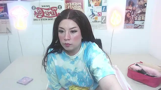 Snapshot of ari_rossee chatting on February 2025 12:49:01 AM ari rossee online show from February 2025 12:49:01 AM