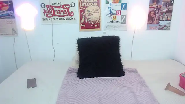 Snapshot of ari_rossee chatting on February 2025 08:56:01 PM ari rossee online show from February 2025 08:56:01 PM