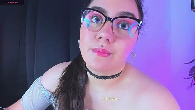 isarhodes  online show from January 2025 10:24:01 PM