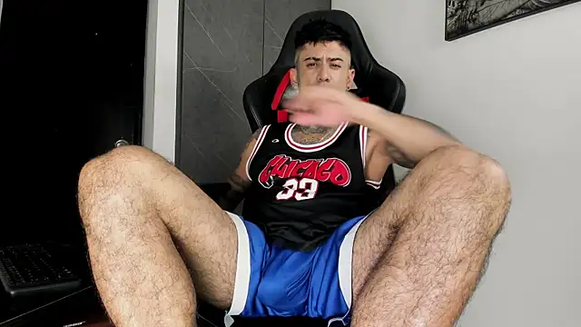 sergiio mesa27 online show from April 2026 05:12:02 AM
