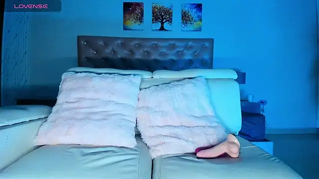 Lissalittlee online show from February 2026 07:54:01 PM