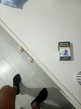 Kurtsikicixh online show from October 2025 09:59:01 PM