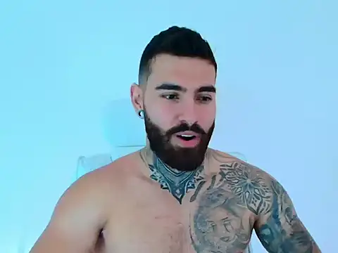 Snapshot of silvano_torres chatting on January 2026 05:27:02 PM silvano torres online show from January 2026 05:27:02 PM