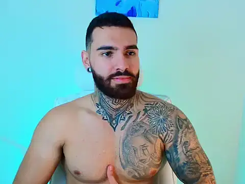 Snapshot of silvano_torres chatting on January 2026 03:38:01 PM silvano torres online show from January 2026 03:38:01 PM