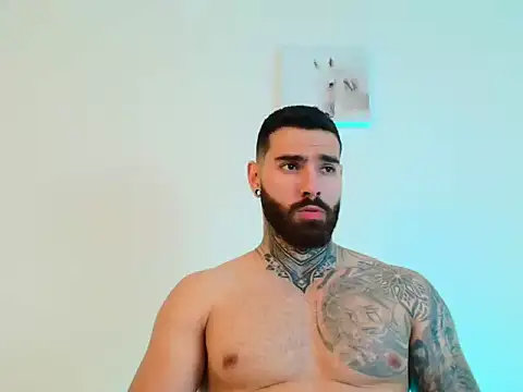 Snapshot of silvano_torres chatting on February 2026 03:45:01 AM silvano torres online show from February 2026 03:45:01 AM