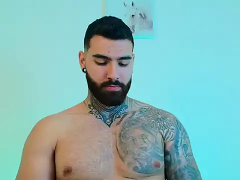 Snapshot of silvano_torres chatting on February 2026 03:10:02 AM silvano torres online show from February 2026 03:10:02 AM