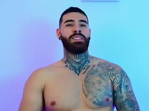 Snapshot of silvano_torres chatting on February 2026 01:04:01 AM silvano torres online show from February 2026 01:04:01 AM