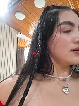 miel gomez online show from February 2026 08:41:02 PM