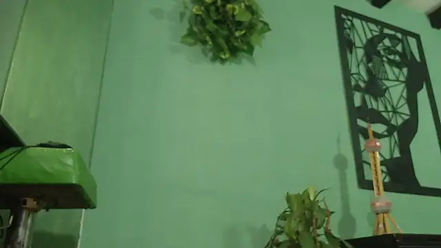 thirstymoonxx online show from January 2026 03:42:02 AM