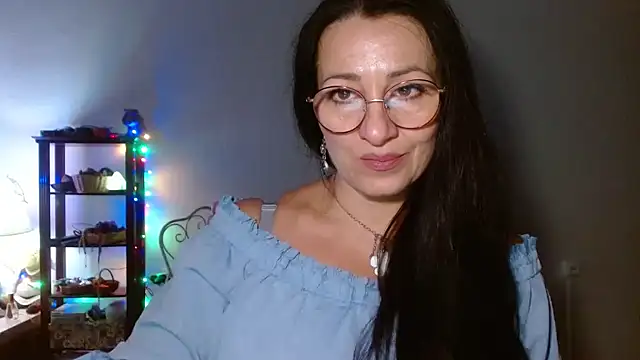 Snapshot of KeisyNeonX chatting on November 2025 07:46:02 PM KeisyNeonX online show from November 2025 07:46:02 PM