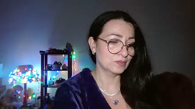 Snapshot of KeisyNeonX chatting on February 2026 07:50:02 PM KeisyNeonX online show from February 2026 07:50:02 PM