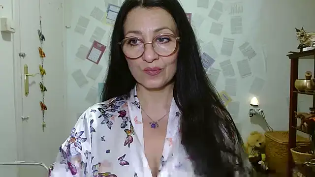Snapshot of KeisyNeonX chatting on May 2026 07:52:02 PM KeisyNeonX online show from May 2026 07:52:02 PM