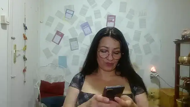 Snapshot of KeisyNeonX chatting on May 2026 07:54:02 PM KeisyNeonX online show from May 2026 07:54:02 PM