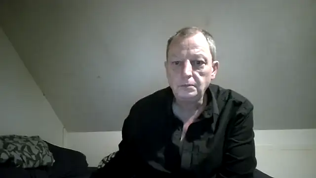 Snapshot of chubbybear2cum chatting on December 2025 07:58:02 AM chubbybear2cum online show from December 2025 07:58:02 AM