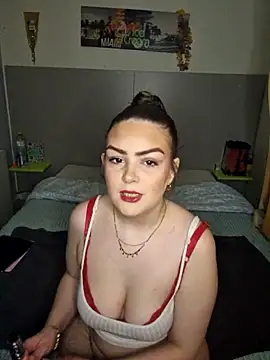 Snapshot of lagazosexy14 chatting on February 2026 09:33:01 PM lagazosexy14 online show from February 2026 09:33:01 PM