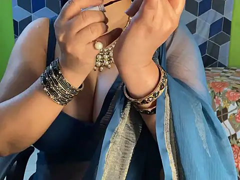 Aishwarya 101  online show from February 2025 05:18:02 PM