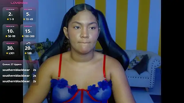 Snapshot of Cristal_War chatting on February 2025 11:55:02 PM Cristal War online show from February 2025 11:55:02 PM