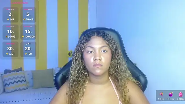 Snapshot of Cristal_War chatting on February 2025 02:28:02 AM Cristal War online show from February 2025 02:28:02 AM