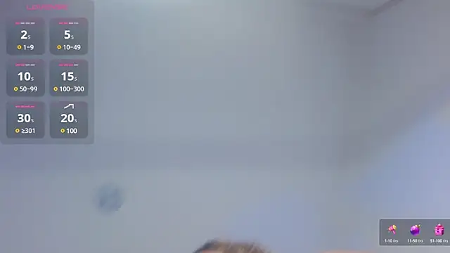 Snapshot of Cristal_War chatting on February 2025 12:19:01 AM Cristal War online show from February 2025 12:19:01 AM