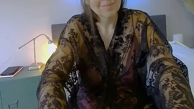 Ella Next Door online show from January 2025 12:50:01 PM