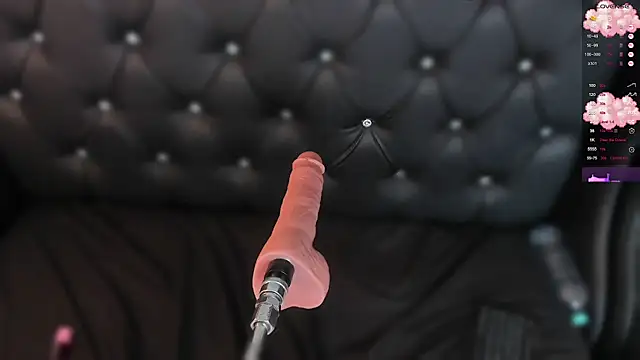 Snapshot of Miliaangeles chatting on January 2025 10:12:02 AM Miliaangeles online show from January 2025 10:12:02 AM