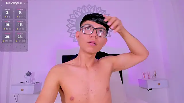 CodyTwink online show from March 2026 04:47:02 PM