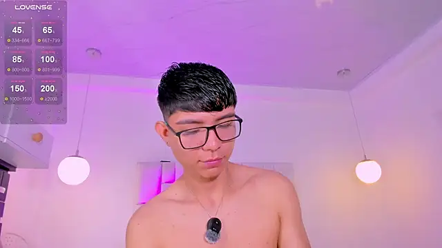 CodyTwink online show from May 2026 01:59:01 PM