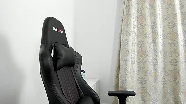 Sweet-bb online show from February 2025 12:49:01 AM