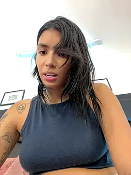 Snapshot of DeuxGold chatting on December 2025 02:54:02 AM DeuxGold online show from December 2025 02:54:02 AM