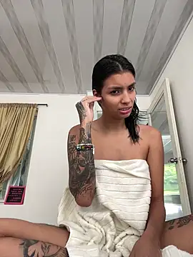 Snapshot of DeuxGold chatting on February 2026 06:23:01 PM DeuxGold online show from February 2026 06:23:01 PM