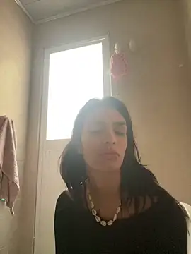 Snapshot of DeuxGold chatting on February 2026 08:43:01 PM DeuxGold online show from February 2026 08:43:01 PM
