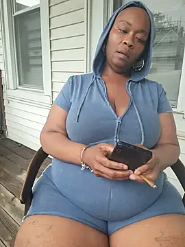 AllLeggs online show from July 2026 11:00:01 PM