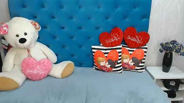 Snapshot of Sexy_MALIKKA chatting on February 2025 11:10:02 AM Sexy MALIKKA online show from February 2025 11:10:02 AM