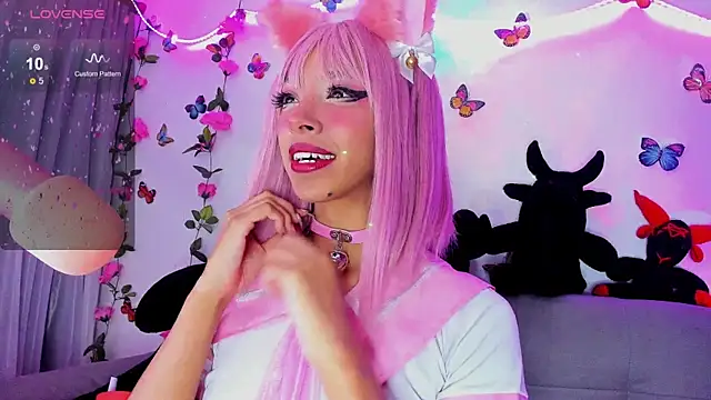 Snapshot of Miss_freydis chatting on December 2024 03:37:01 AM Miss freydis online show from December 2024 03:37:01 AM