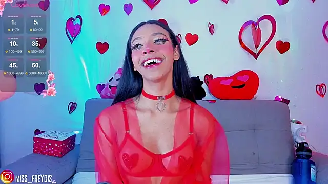 Snapshot of Miss_freydis chatting on February 2025 02:58:01 AM Miss freydis online show from February 2025 02:58:01 AM