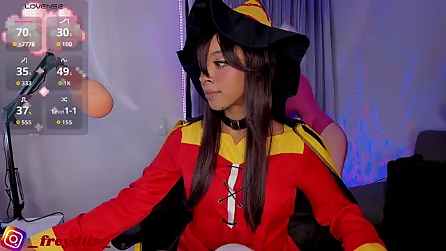 Snapshot of Miss_freydis chatting on October 2025 05:11:02 AM Miss freydis online show from October 2025 05:11:02 AM